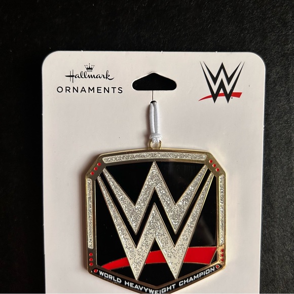 Hallmark Wrestling WWE Christmas Tree Ornament World Heavyweight Champion Decor - Picture 8 of 9